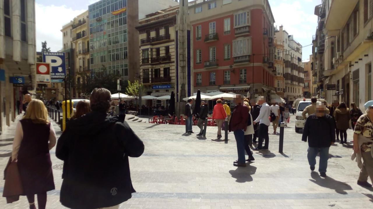 Apartamentos Tucan Málaga Exteriör bild